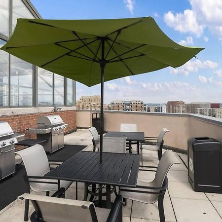 Incredible Apartment With Rooftop In Pentagon City Arlington Zewnętrze zdjęcie