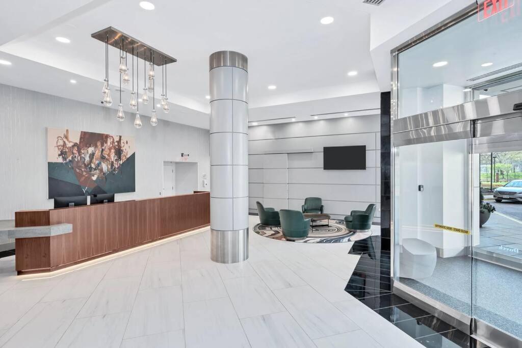 Incredible Apartment With Rooftop In Pentagon City Arlington Zewnętrze zdjęcie